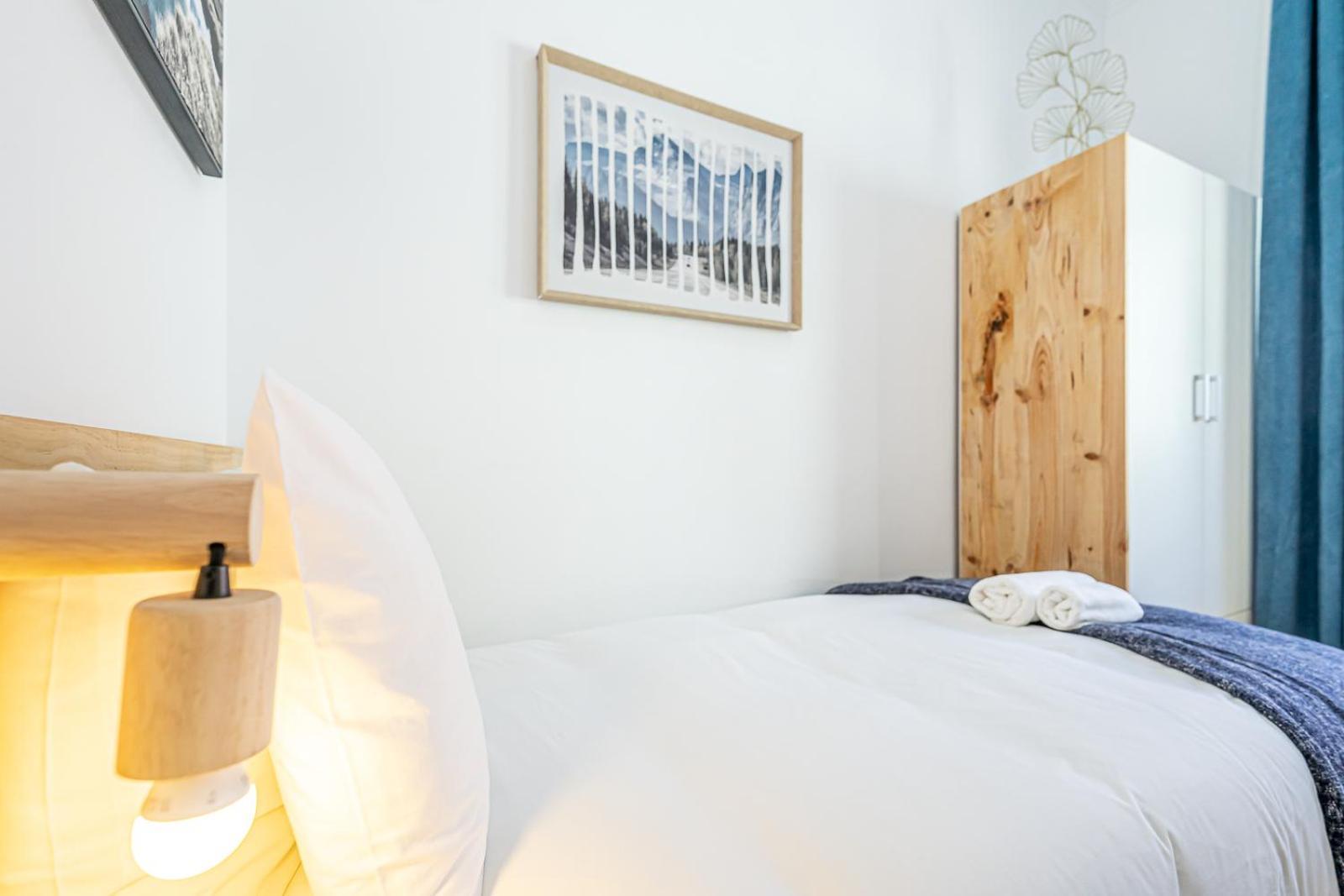 April Square By Lisbon With Sintra Hotel Amadora Exterior photo