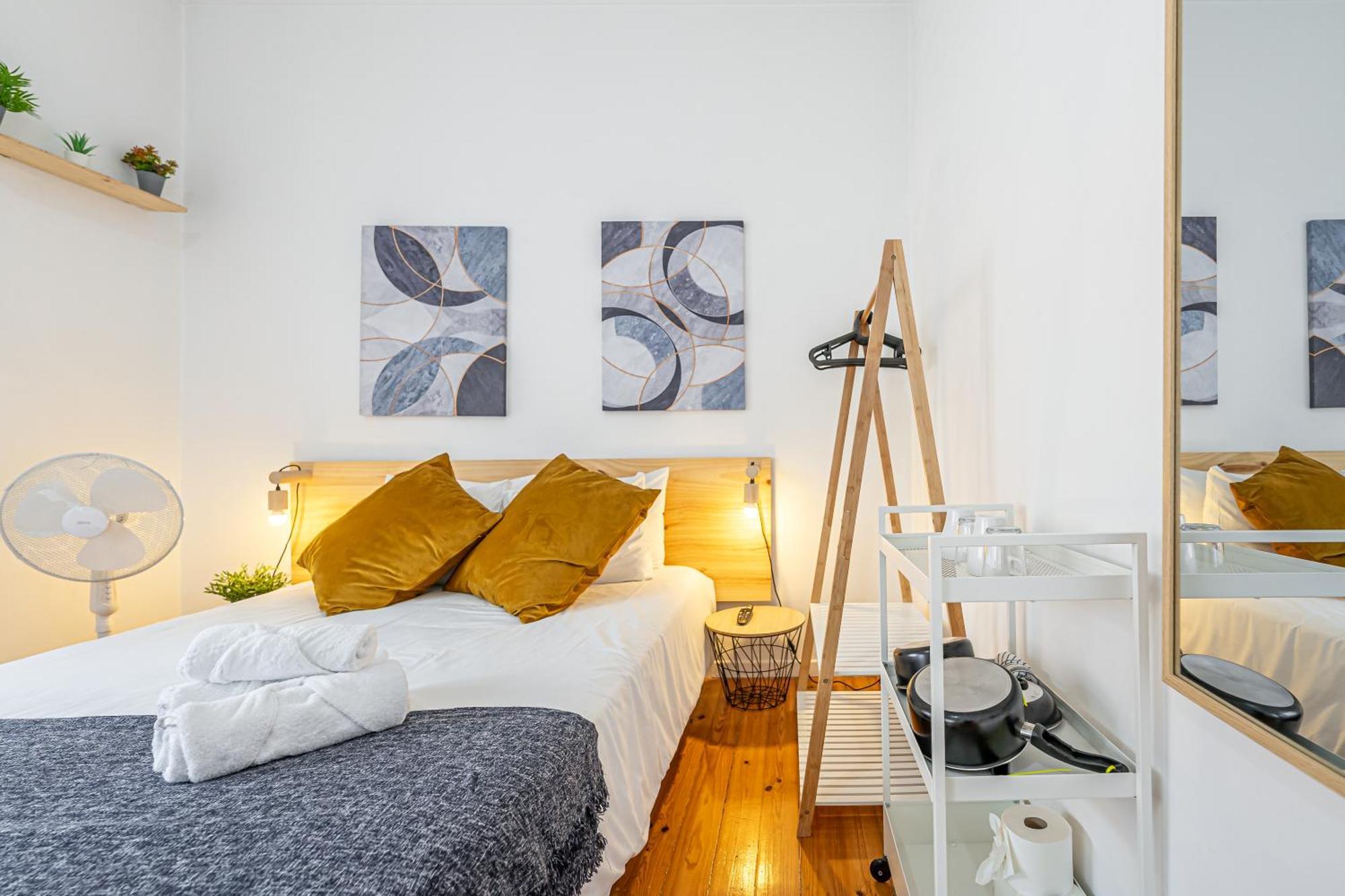 April Square By Lisbon With Sintra Hotel Amadora Exterior photo