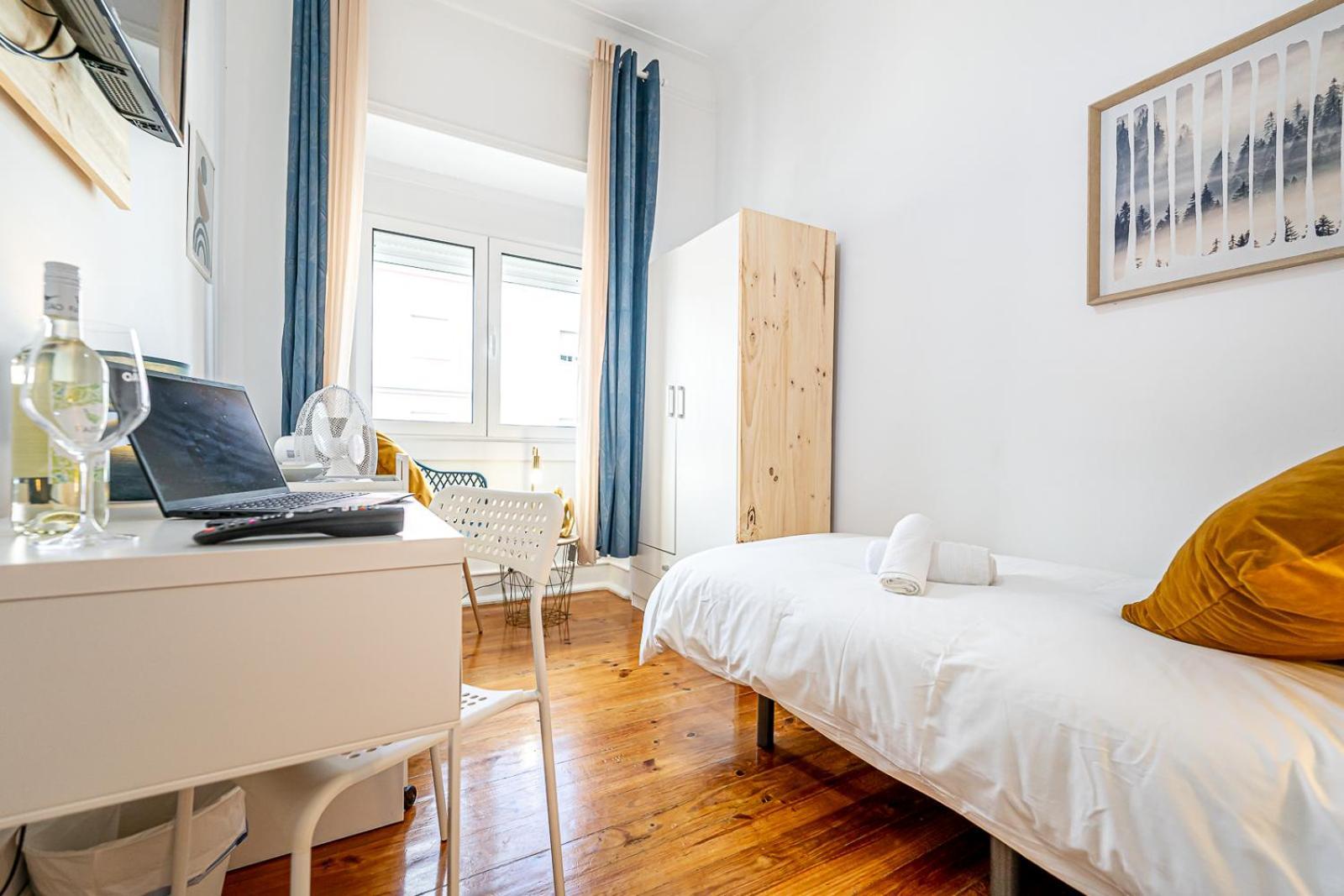 April Square By Lisbon With Sintra Hotel Amadora Exterior photo